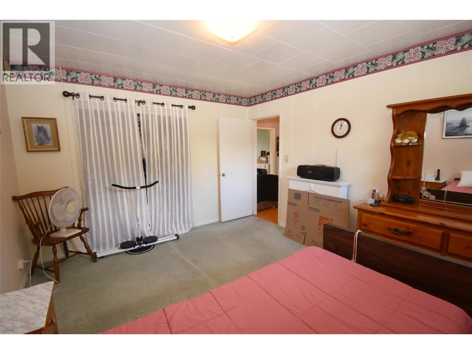 Photo 55 of 3415 35 Avenue, Vernon BC
