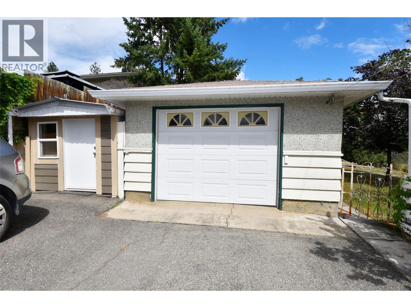 Photo 62 of 3415 35 Avenue, Vernon BC