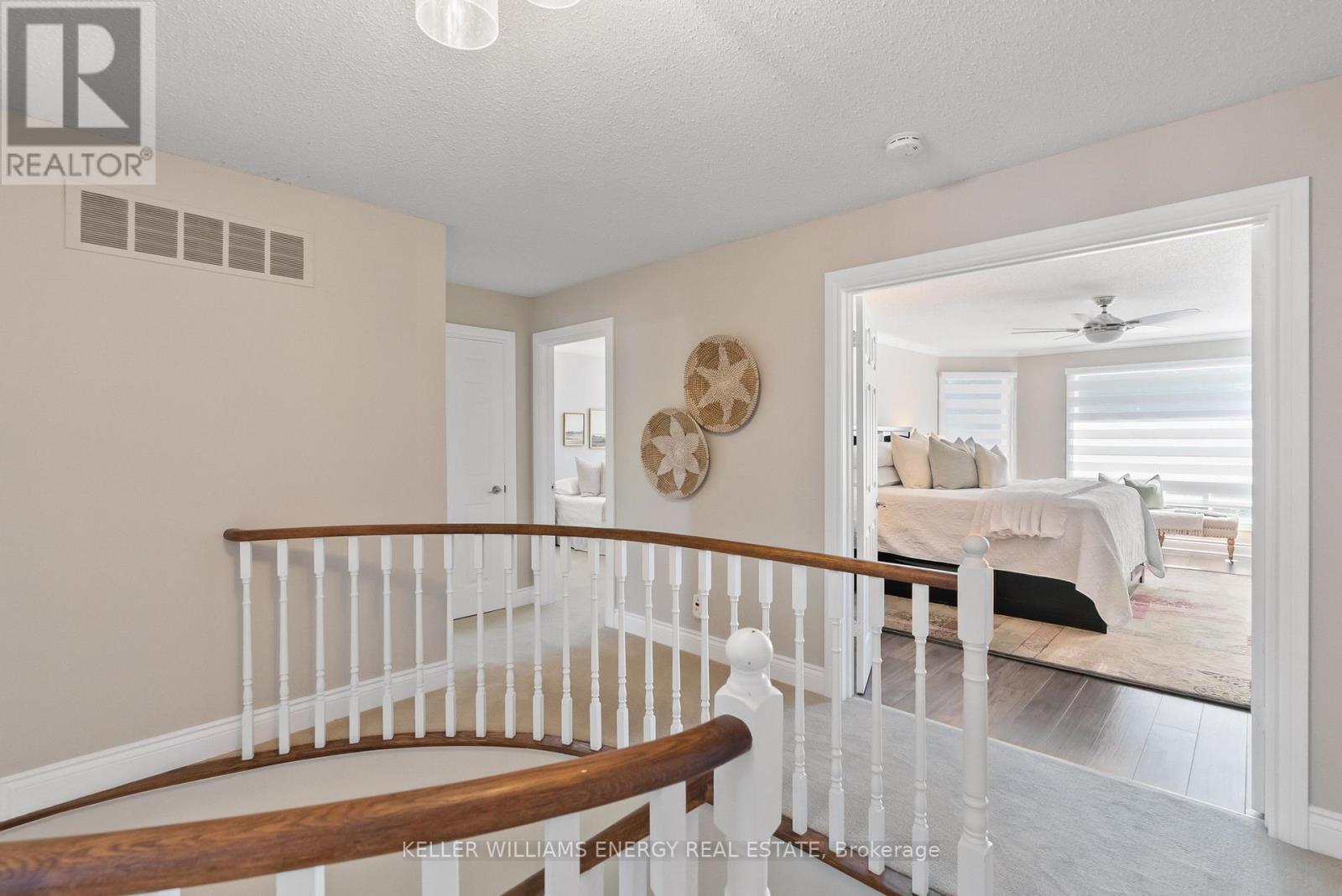 Photo 43 of 807 Regal Crescent, Pickering ON