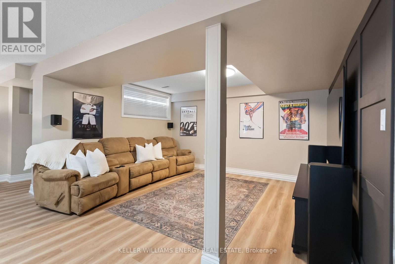 Photo 27 of 807 Regal Crescent, Pickering ON