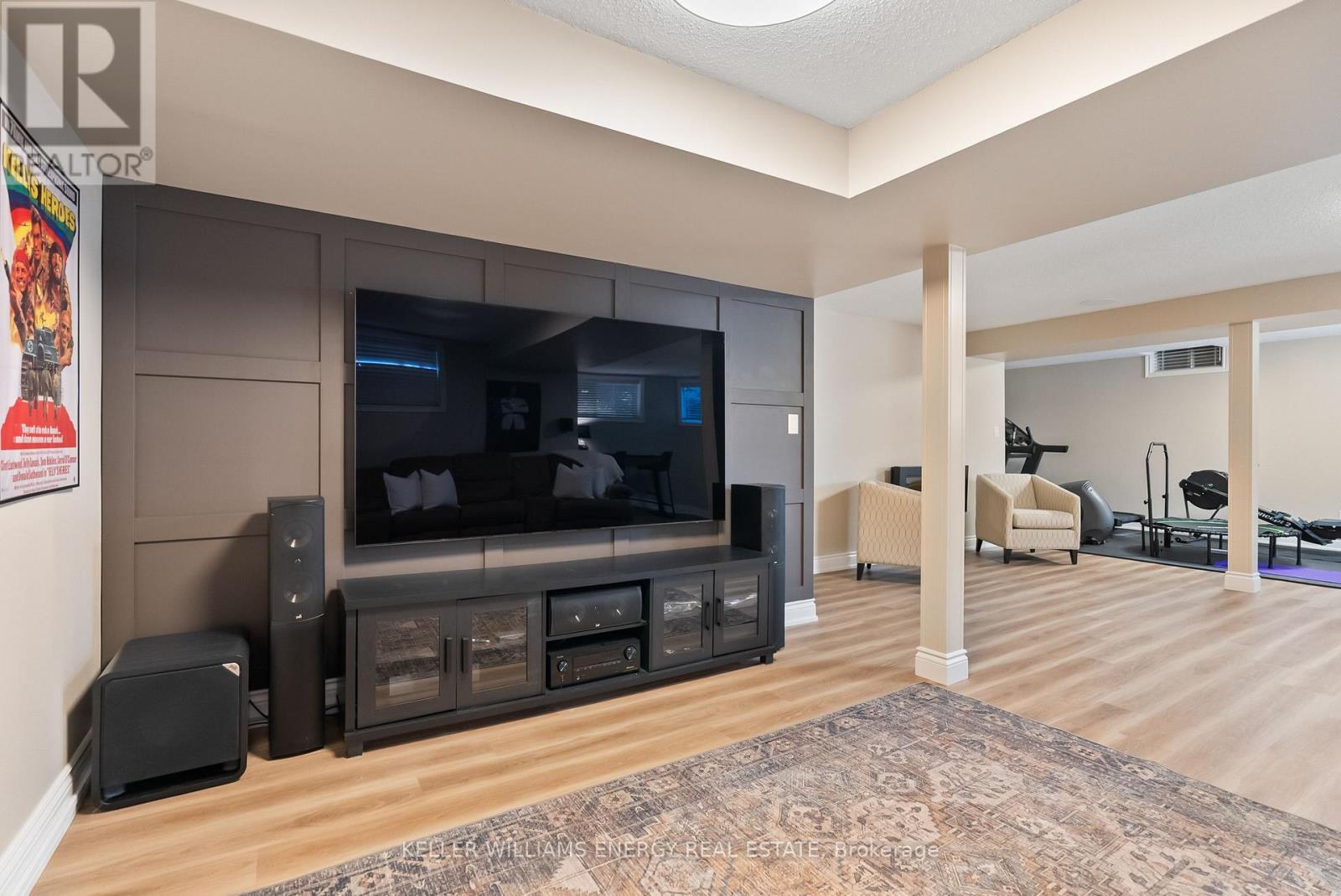 Photo 31 of 807 Regal Crescent, Pickering ON