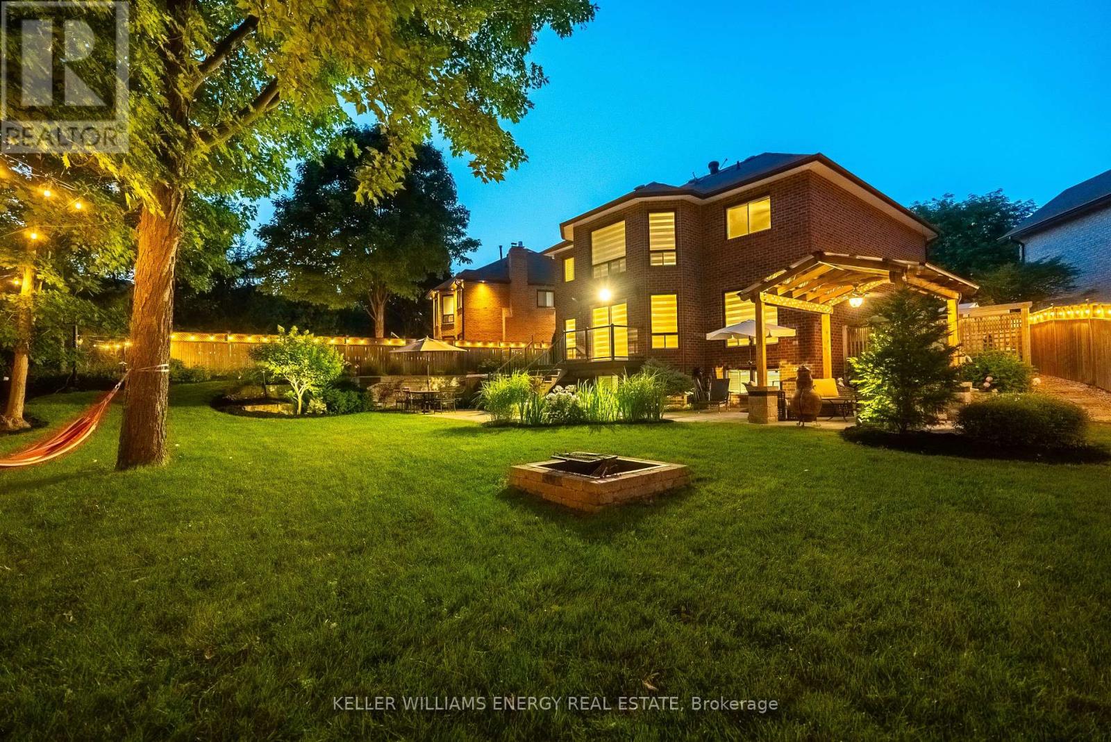 Photo 32 of 807 Regal Crescent, Pickering ON