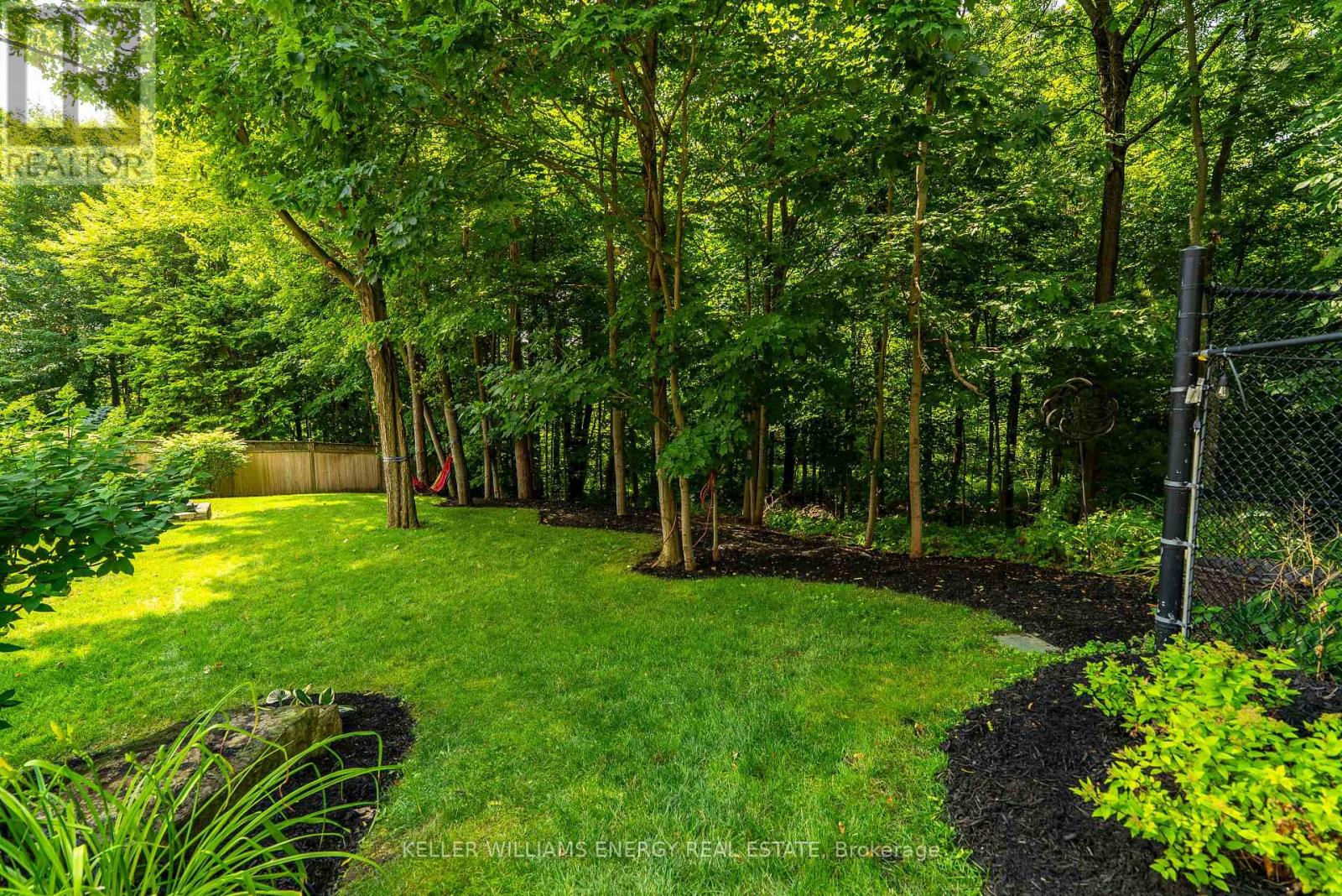 Photo 35 of 807 Regal Crescent, Pickering ON