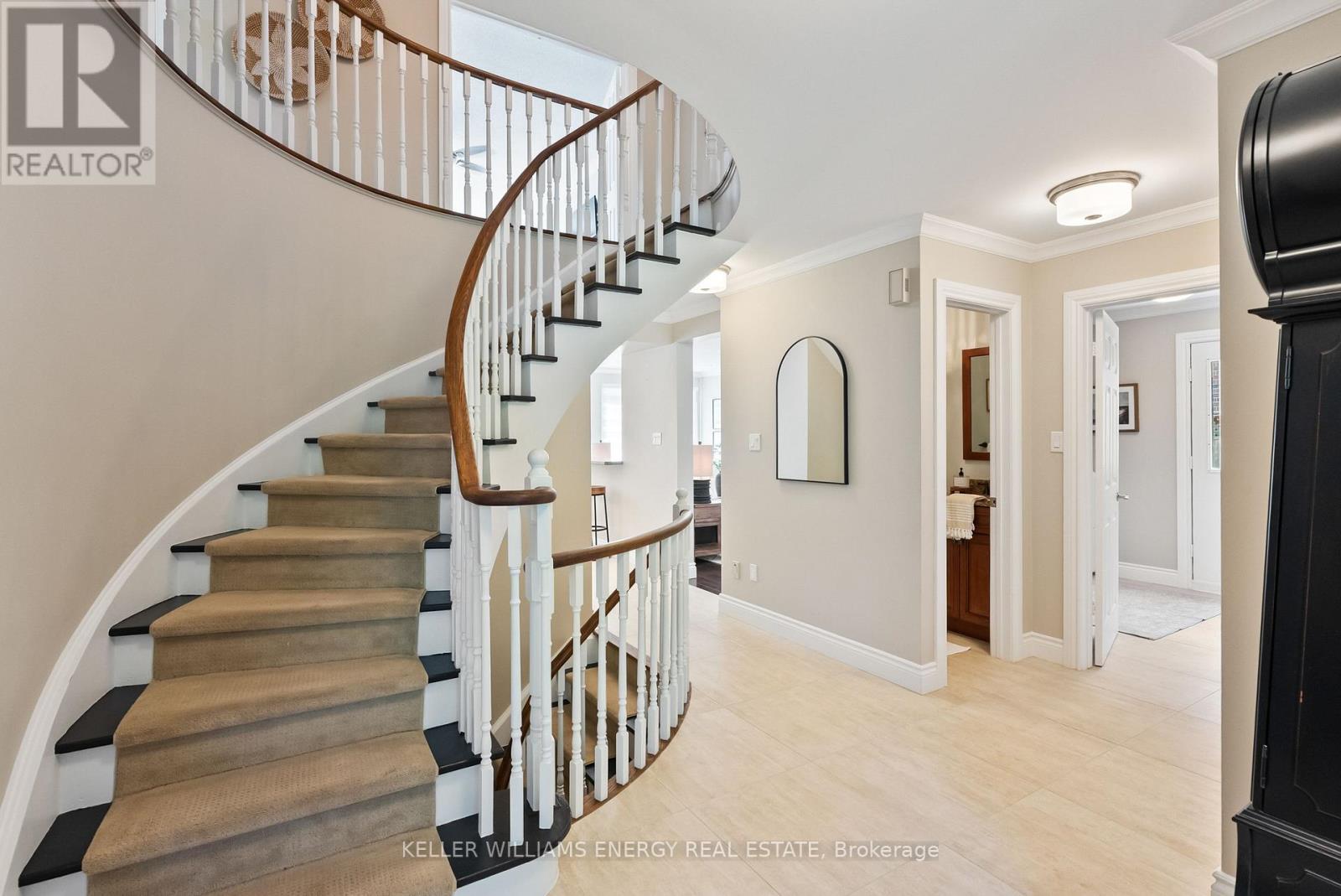 Photo 36 of 807 Regal Crescent, Pickering ON