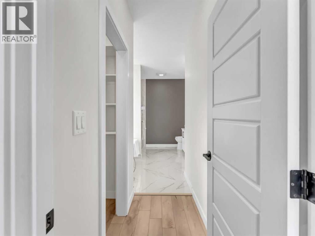 Photo 6 of 32 Somerside Way Se, Medicine Hat AB