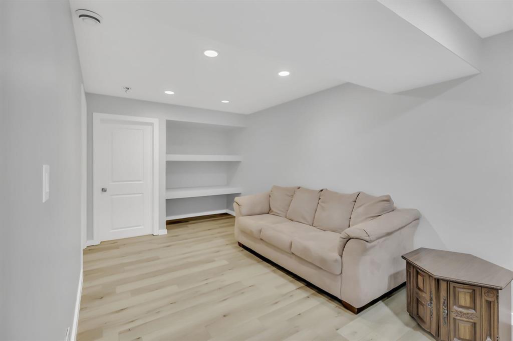 Photo 39 of 15 Farnsworth Crescent, Winnipeg MB