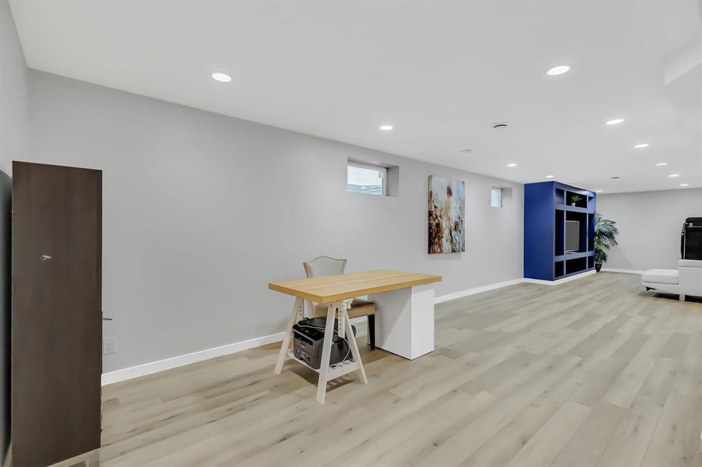 Photo 36 of 15 Farnsworth Crescent, Winnipeg MB