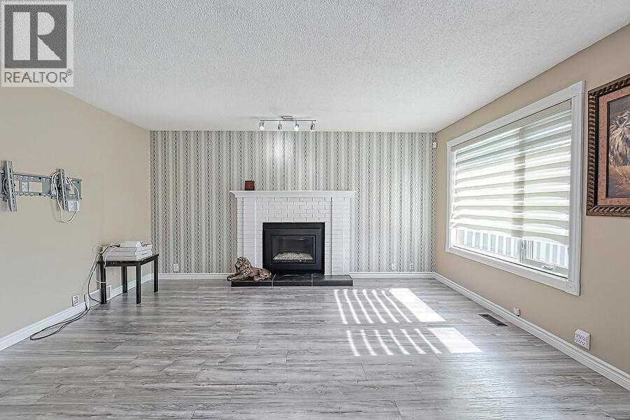 Single Family House for Sale in  Eldorado Close NE Monterey Park Calgary 