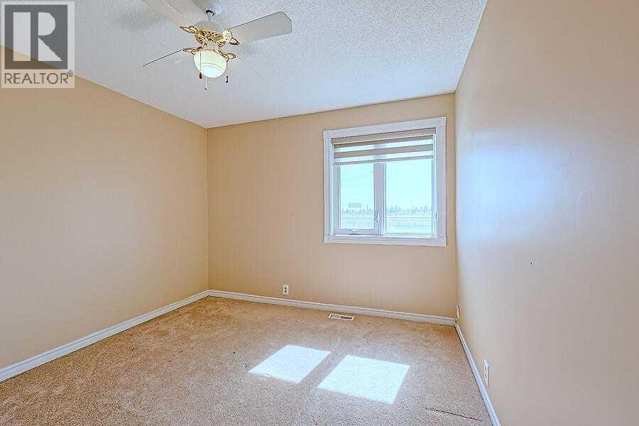 Single Family House for Sale in  Eldorado Close NE Monterey Park Calgary 