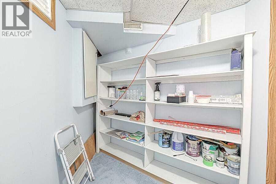 Single Family House for Sale in  Eldorado Close NE Monterey Park Calgary 