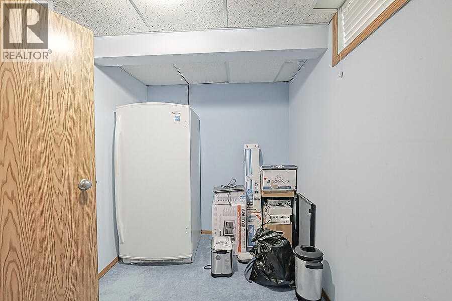 Single Family House for Sale in  Eldorado Close NE Monterey Park Calgary 
