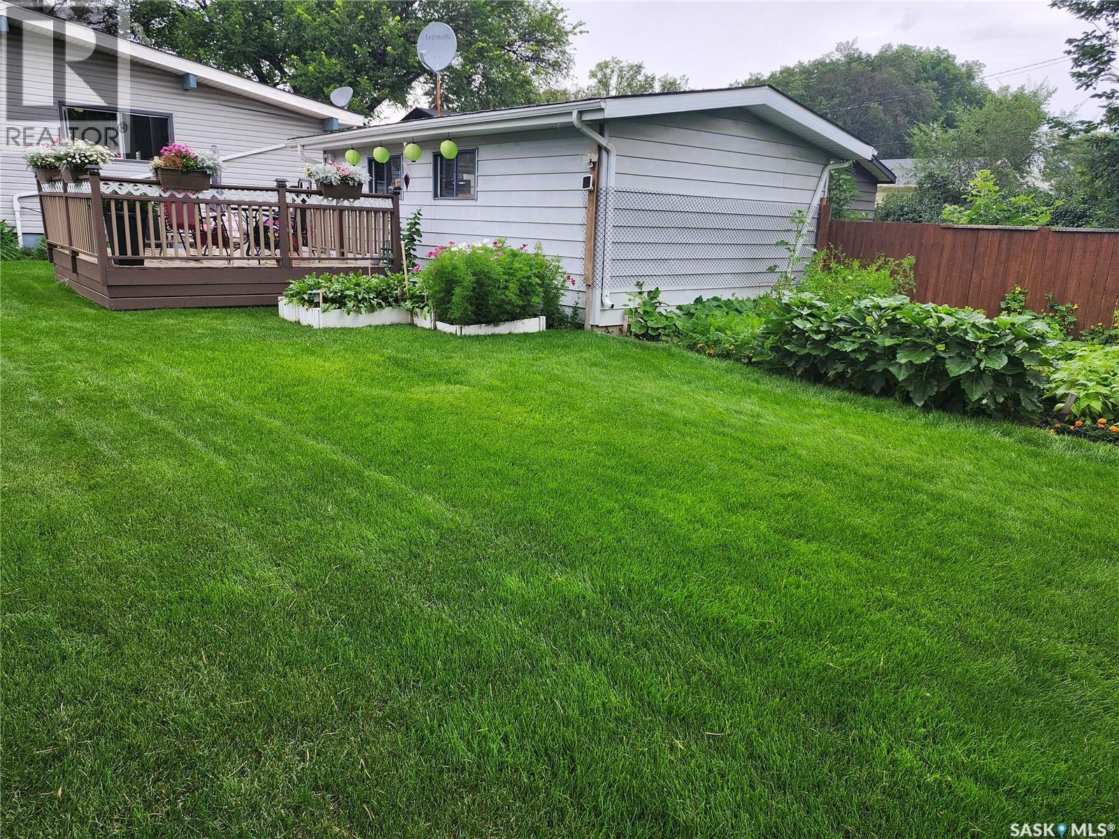 Photo 26 of 230 Vancouver Avenue N, Saskatoon SK