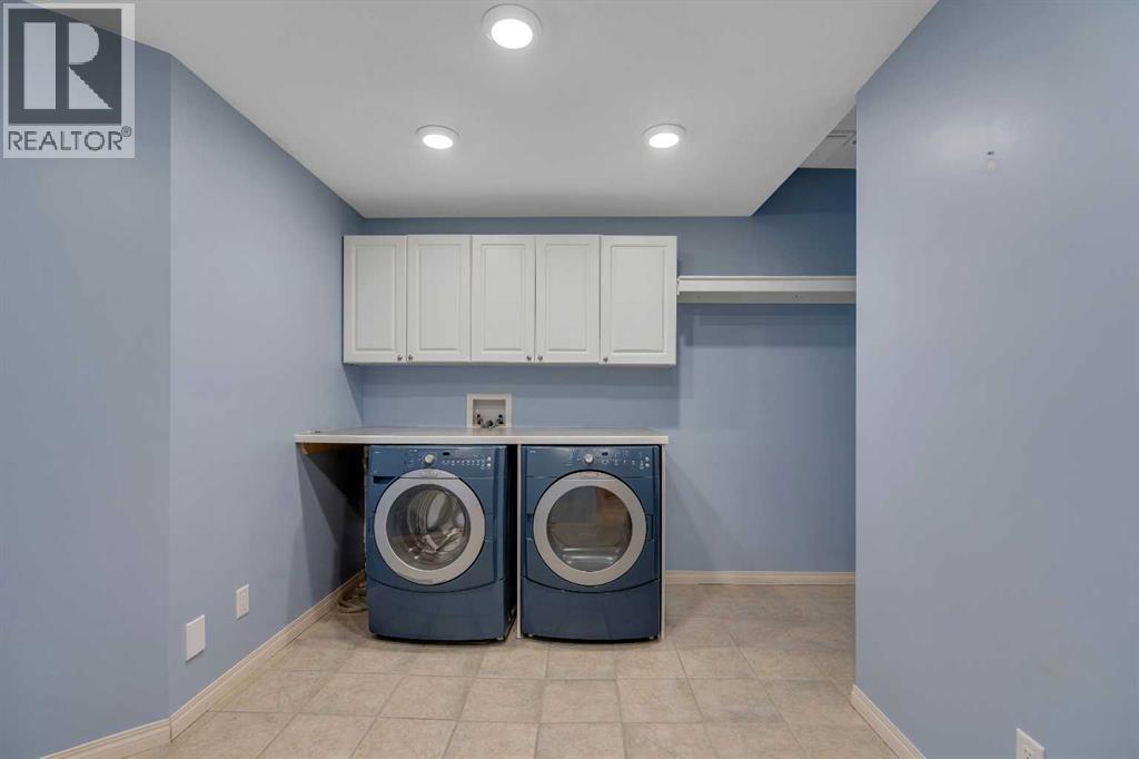 Photo 5 of 106 Thornbird Way Se, Airdrie AB
