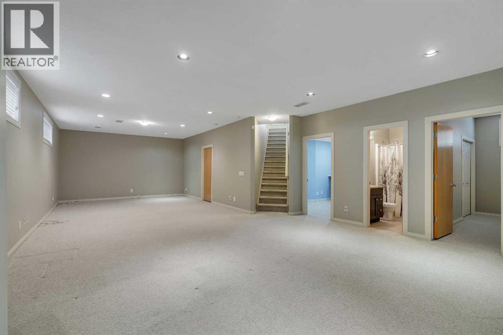 Photo 6 of 106 Thornbird Way Se, Airdrie AB