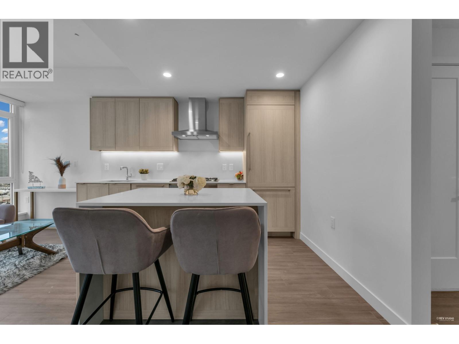 Photo 11 of 1807 2351 Beta Avenue, Burnaby BC