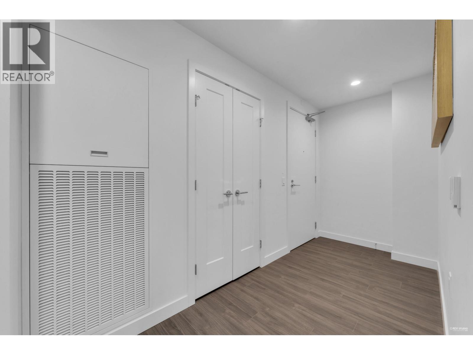 Photo 15 of 1807 2351 Beta Avenue, Burnaby BC
