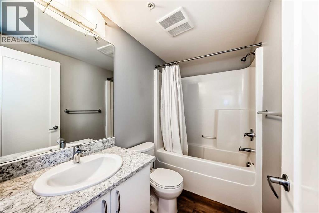 Single Family House for Sale in    Avenue SE Downtown East Village Calgary 