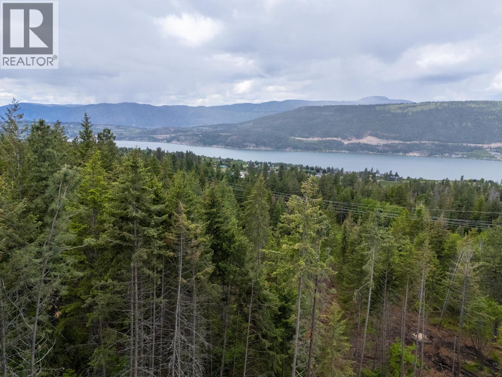  5617 Oyama Lake Road, Lake Country
