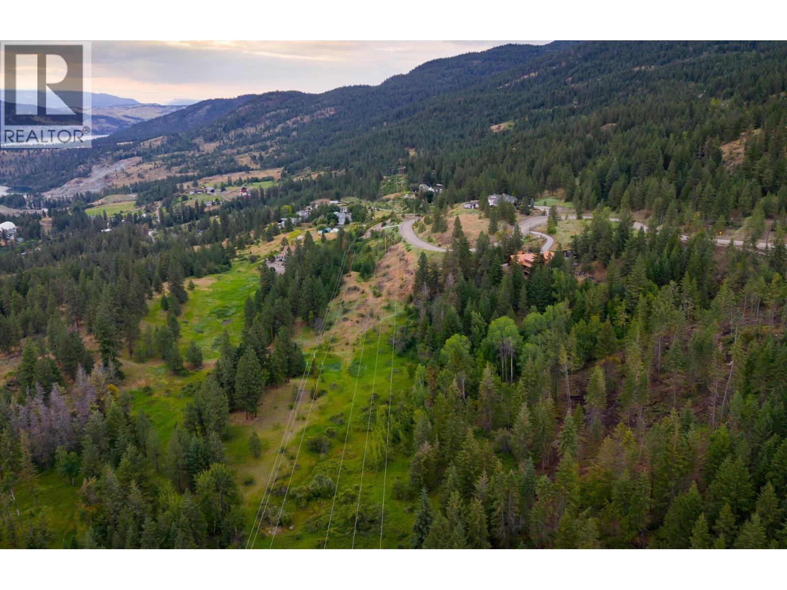  5617 Oyama Lake Road, Lake Country