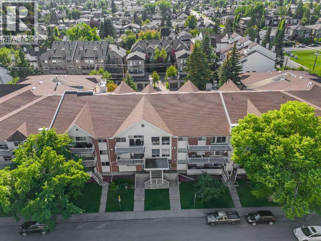Single Family House for Sale in    Street SW Killarney/Glengarry Calgary 