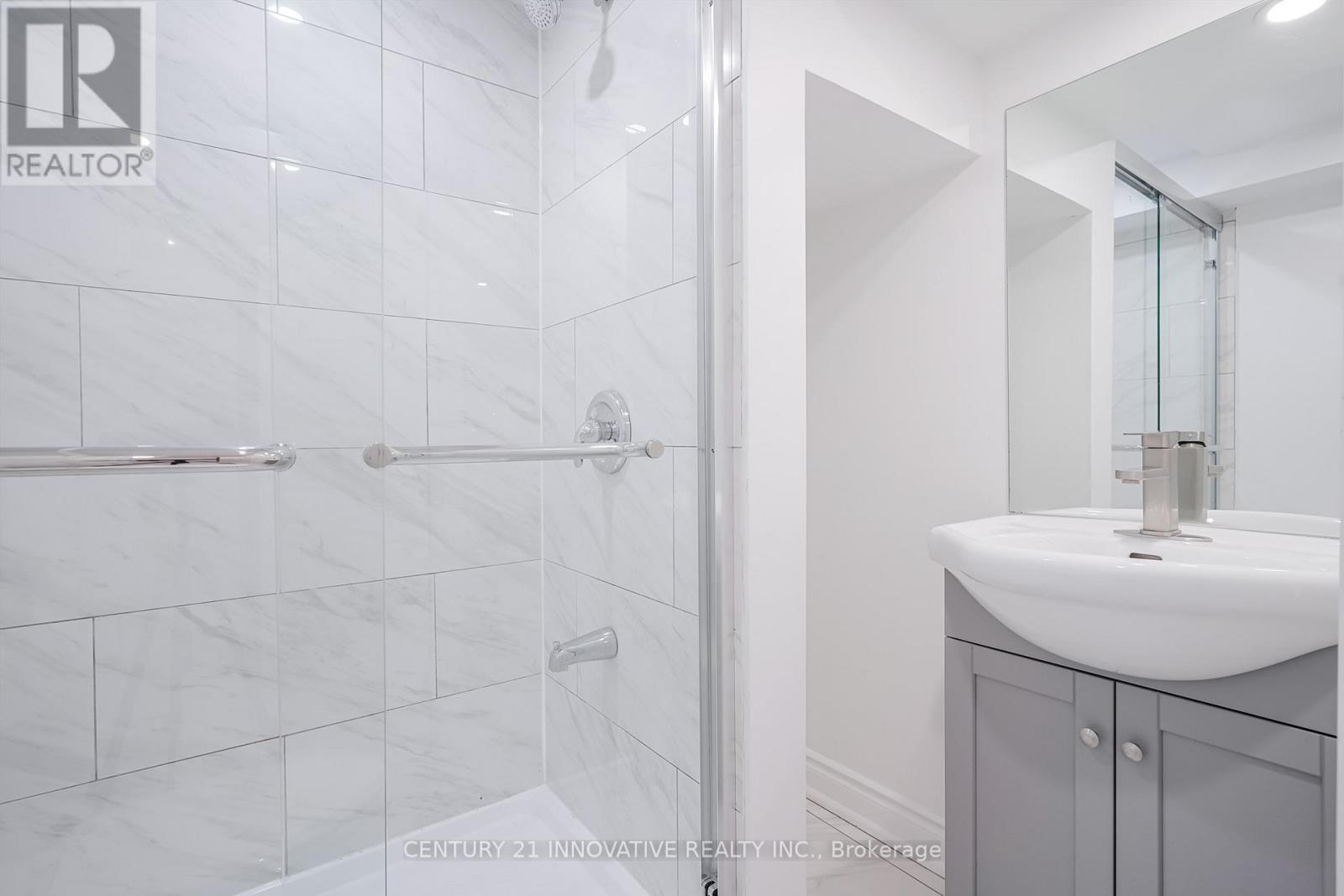 Photo 10 of Lower 73 Thornbeck Drive, Toronto ON