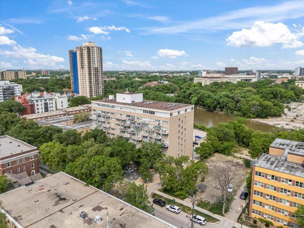 Photo 18 of 202 71 Roslyn Road, Winnipeg MB