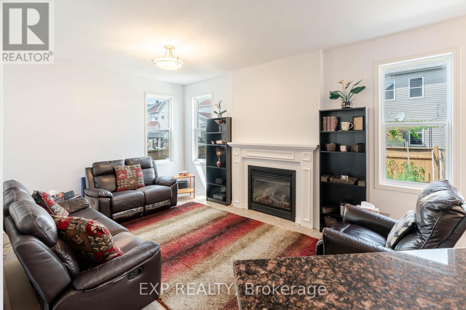 Photo 13 of 1049 Fieldfair Way, Ottawa ON
