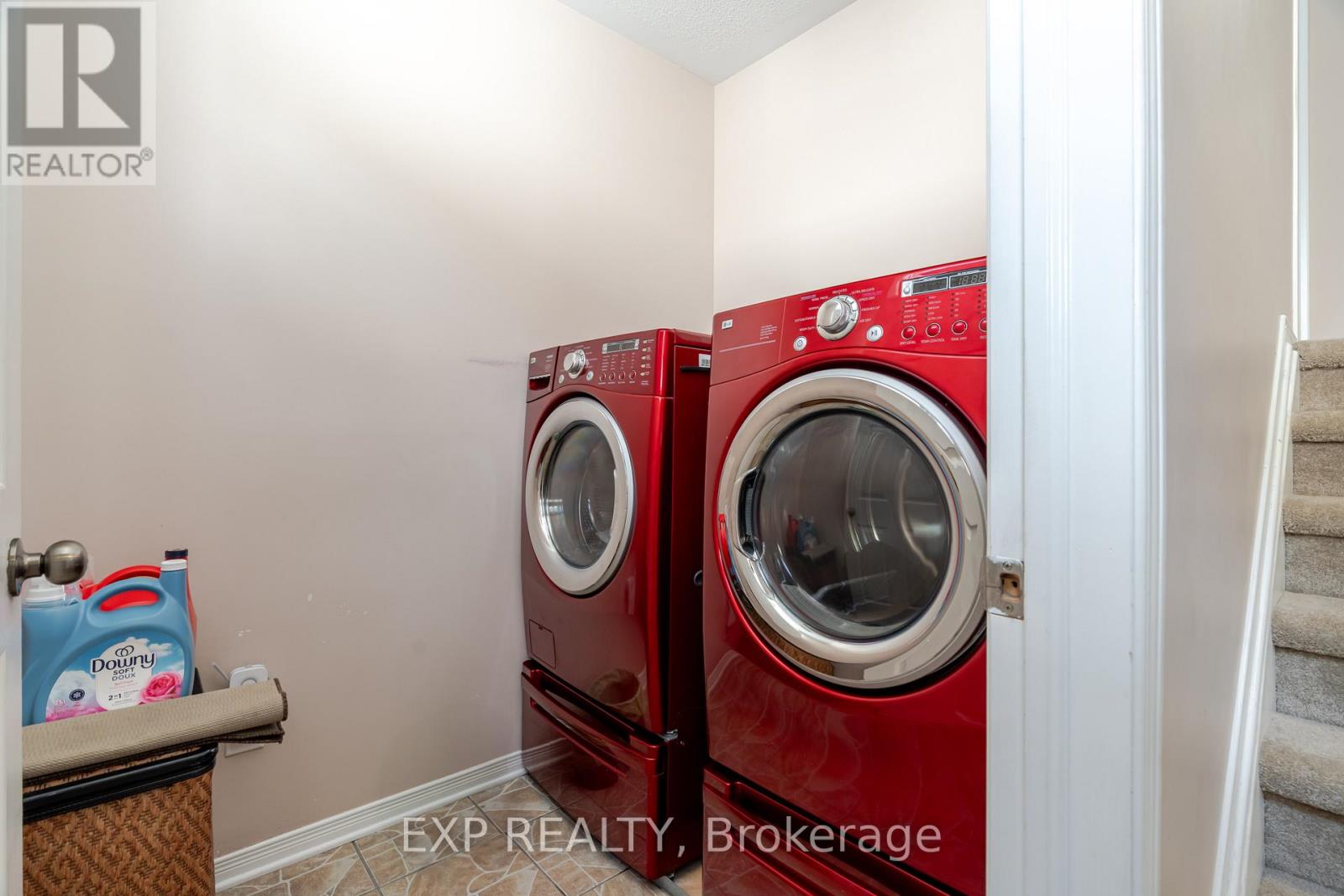 Photo 16 of 1049 Fieldfair Way, Ottawa ON
