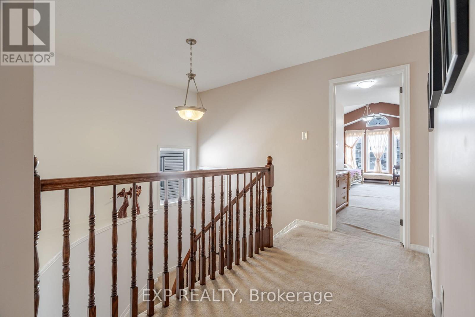 Photo 17 of 1049 Fieldfair Way, Ottawa ON