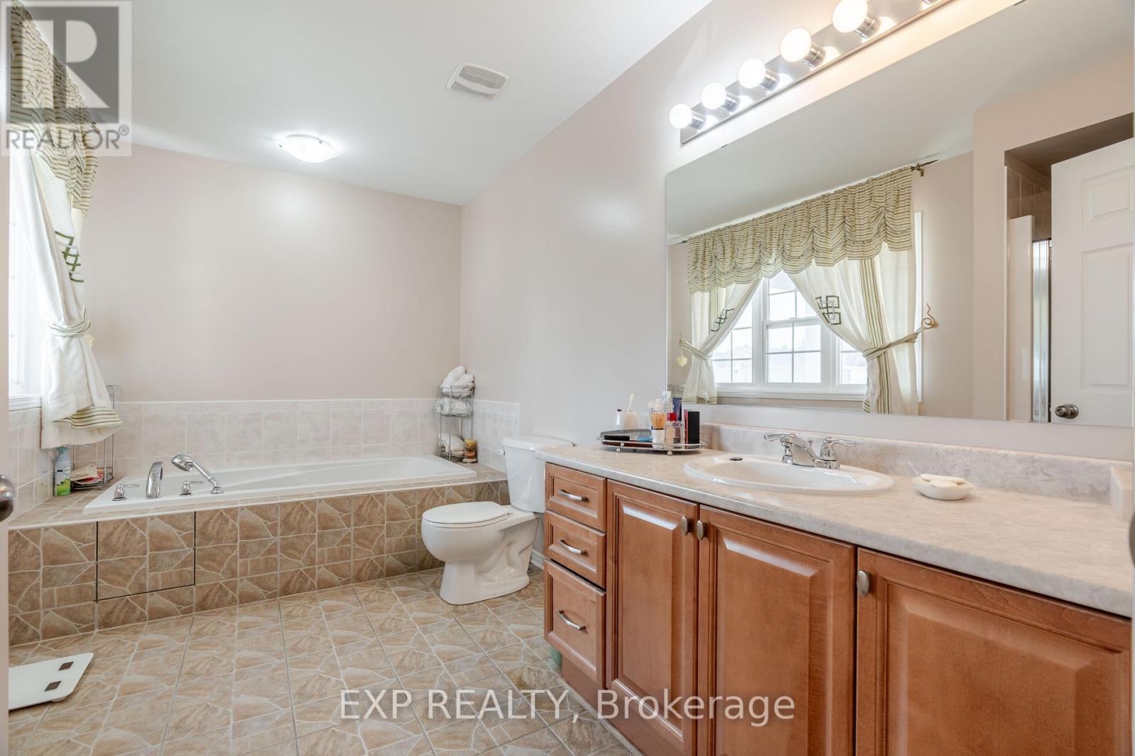 Photo 22 of 1049 Fieldfair Way, Ottawa ON