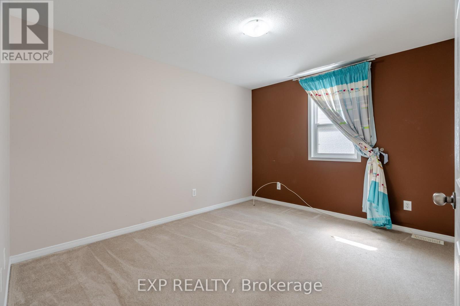 Photo 25 of 1049 Fieldfair Way, Ottawa ON