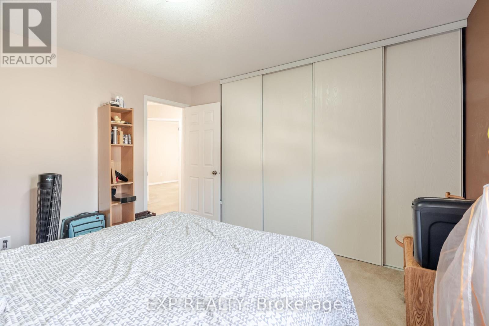 Photo 33 of 1049 Fieldfair Way, Ottawa ON