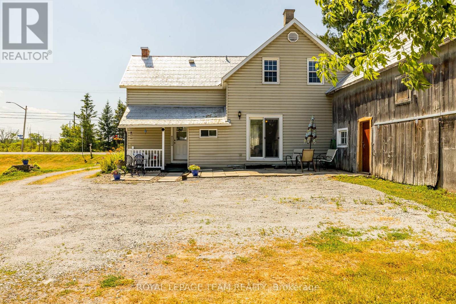 Photo 8 of 2106 Dunrobin Road, Ottawa ON