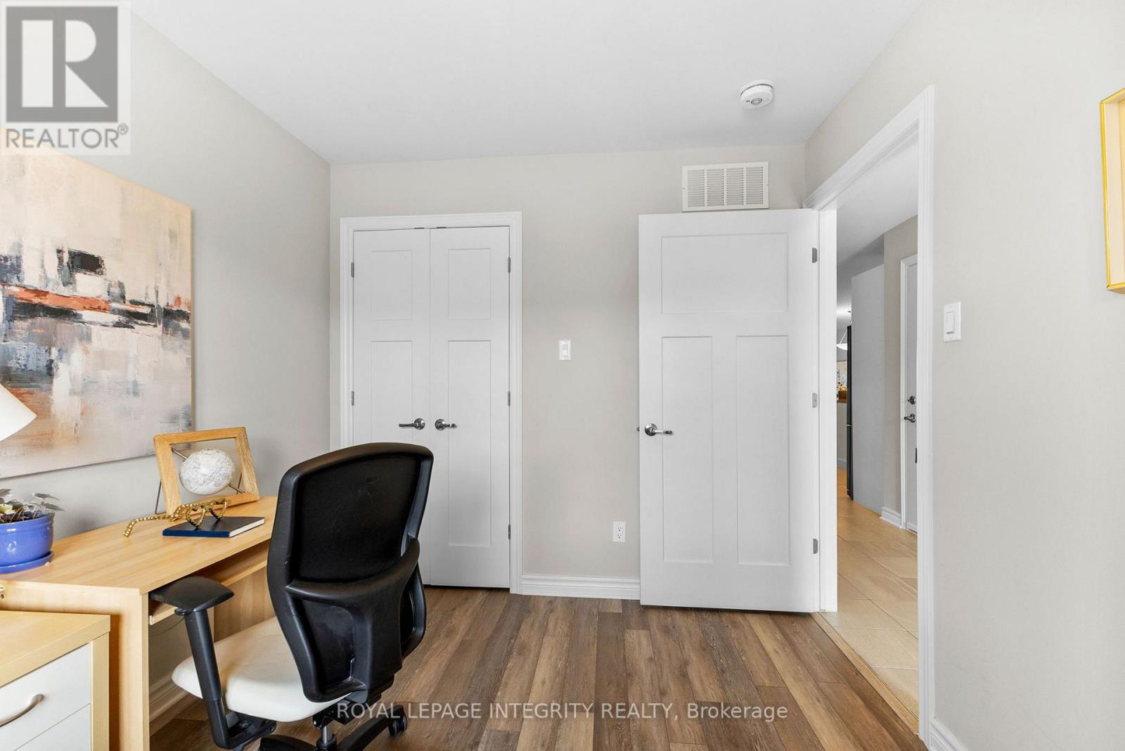 Photo 11 of 29 Morgan Clouthier Way, Arnprior ON