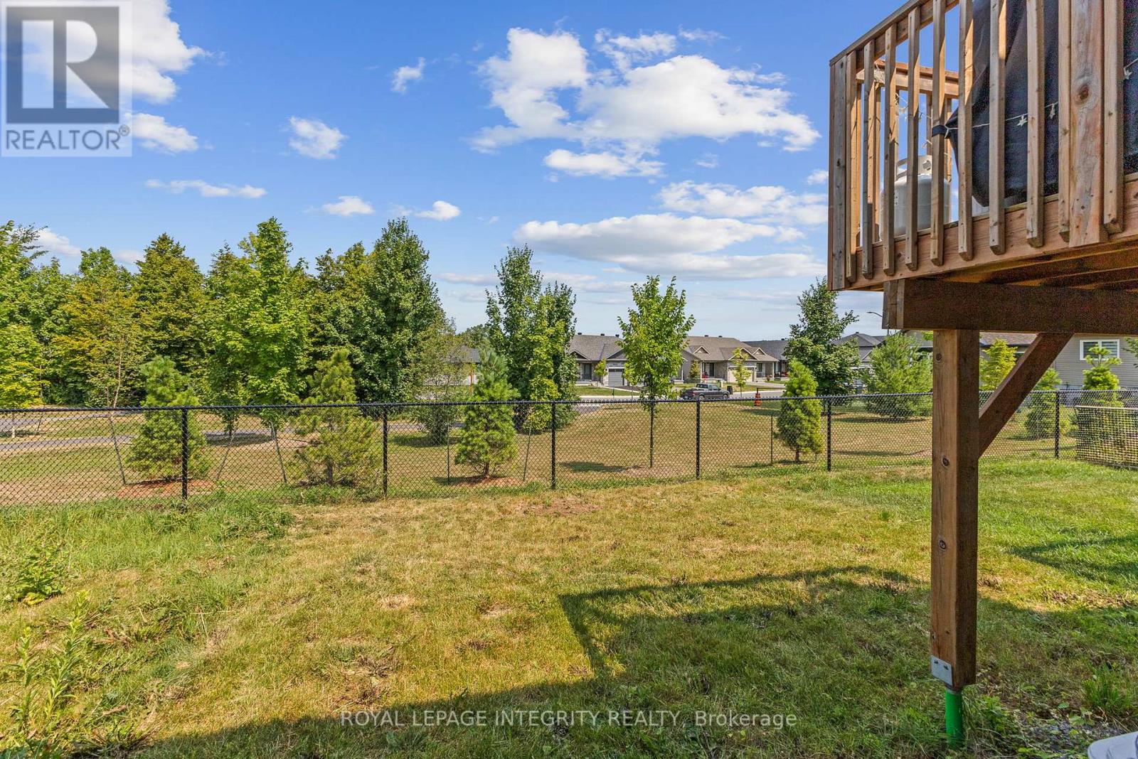 Photo 31 of 29 Morgan Clouthier Way, Arnprior ON