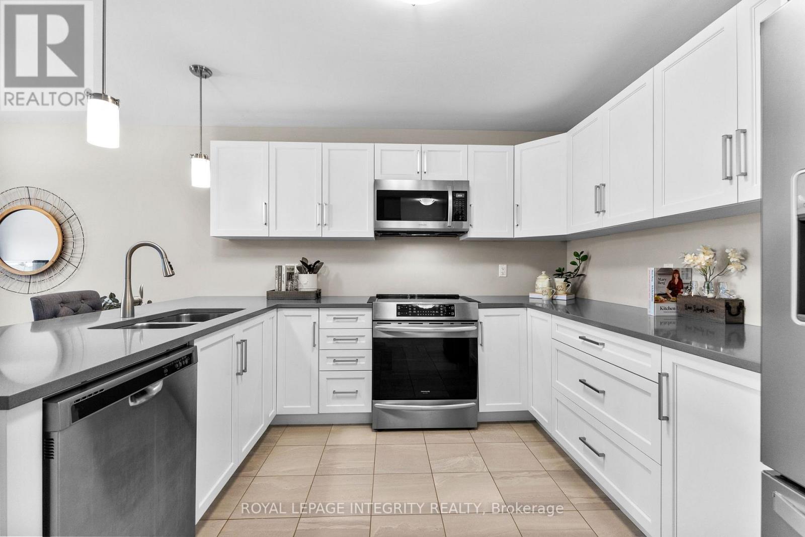 Photo 28 of 29 Morgan Clouthier Way, Arnprior ON