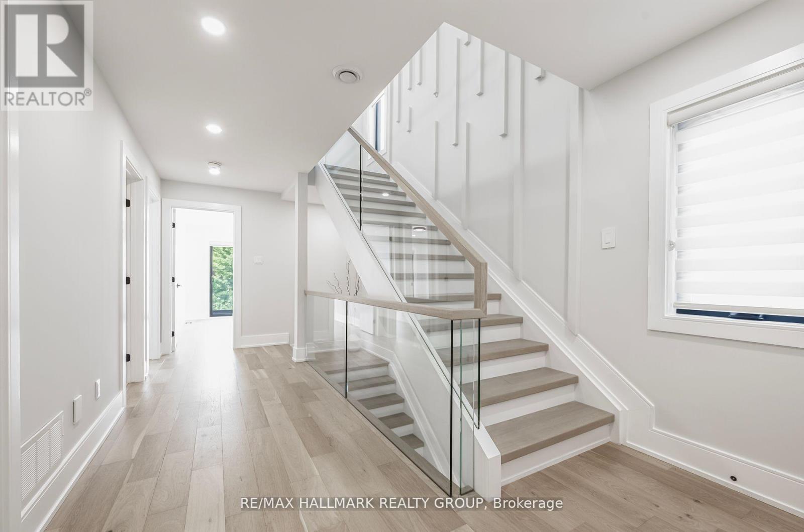 Photo 30 of 185 A Carleton Avenue, Ottawa ON