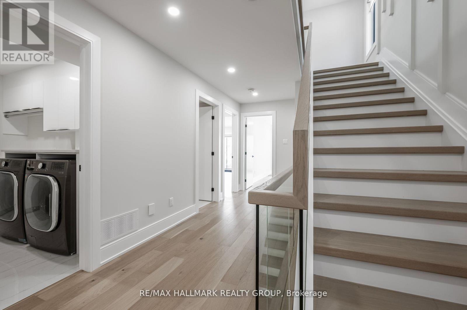 Photo 35 of 185 A Carleton Avenue, Ottawa ON