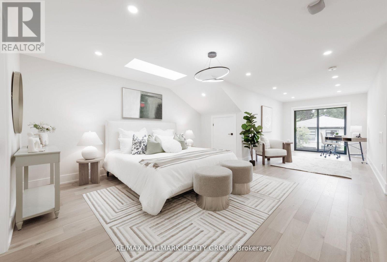Photo 1 of 185 A Carleton Avenue, Ottawa ON