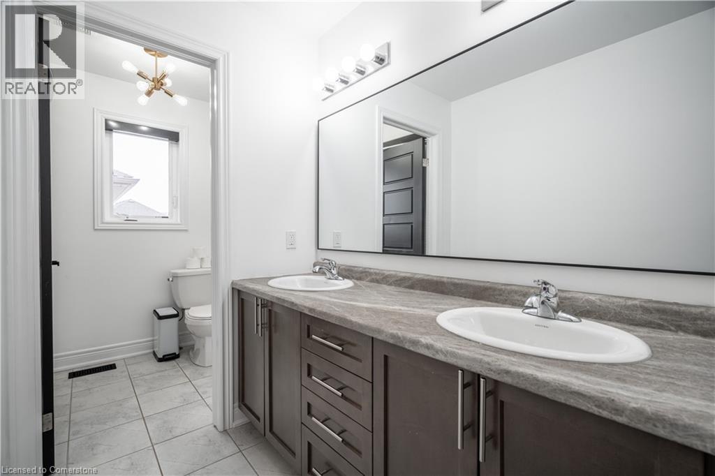 Photo 2 of 4126 Prokich Court, Beamsville ON