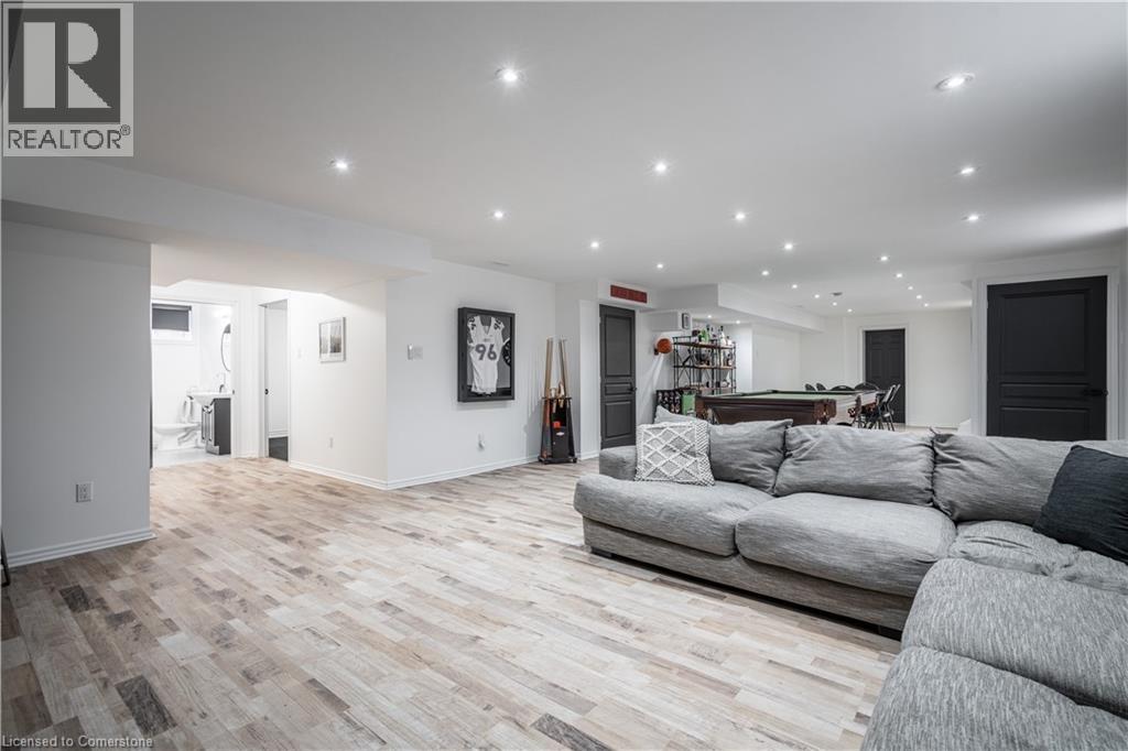 Photo 9 of 4126 Prokich Court, Beamsville ON