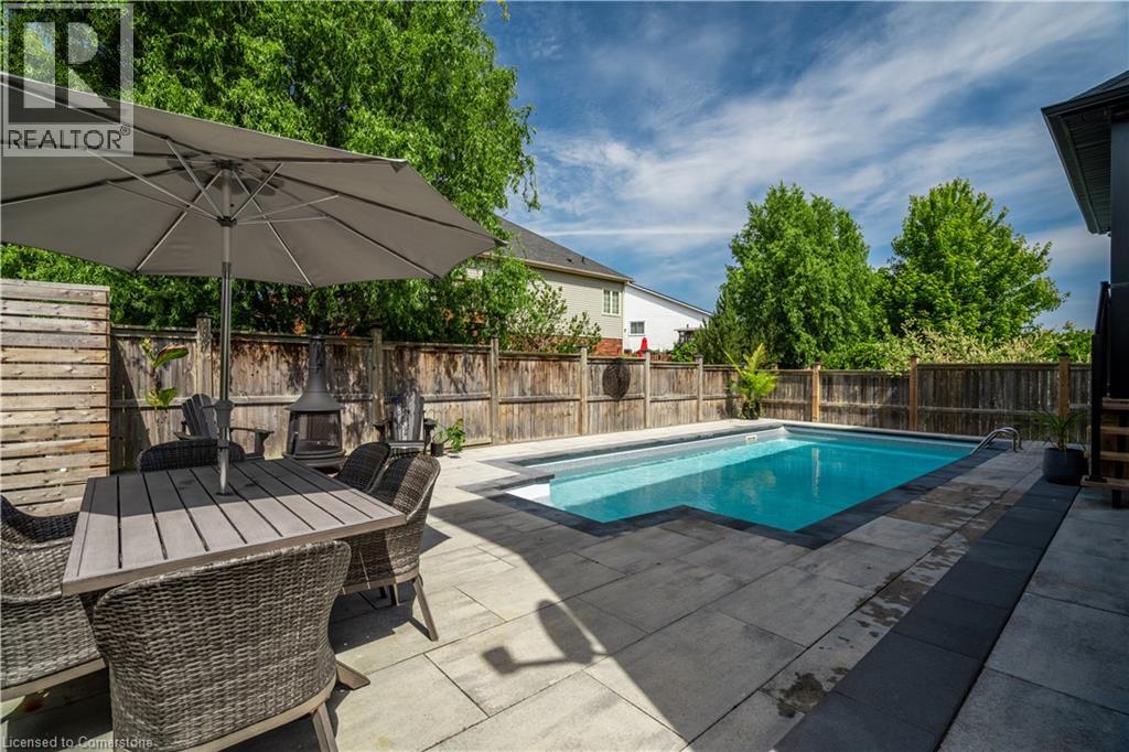 Photo 24 of 4126 Prokich Court, Beamsville ON
