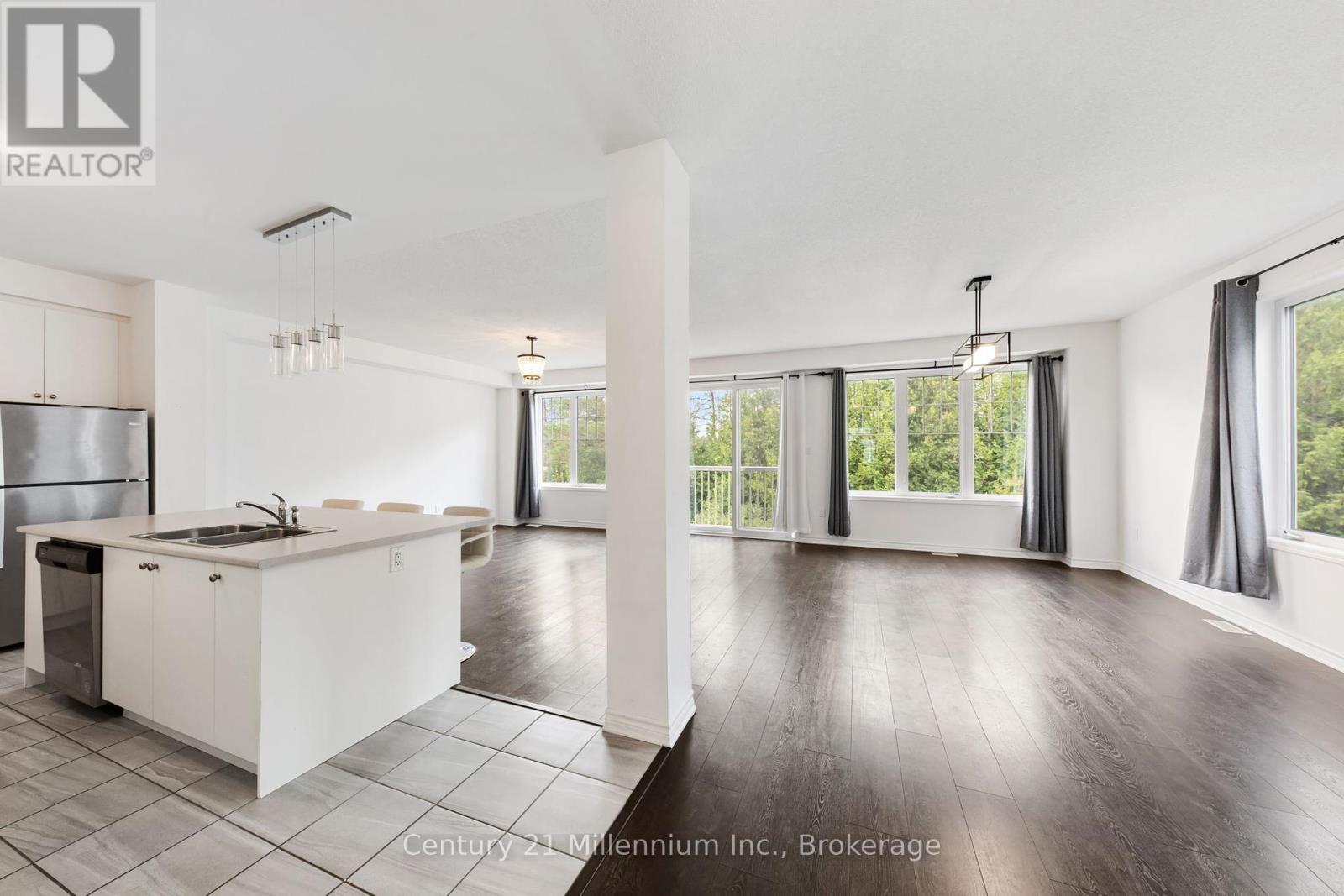 Photo 36 of 13 Abby Drive, Wasaga Beach ON
