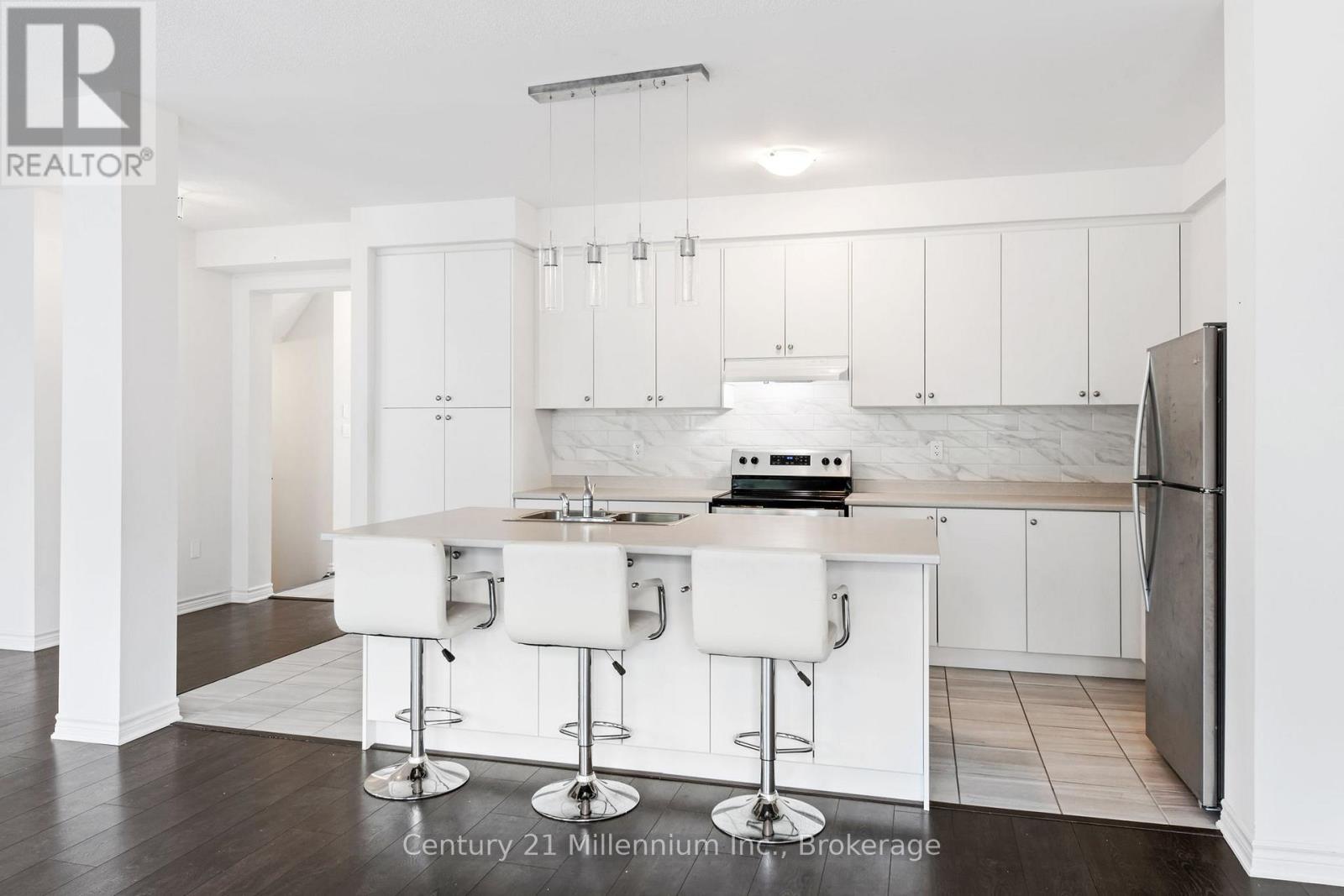 Photo 37 of 13 Abby Drive, Wasaga Beach ON