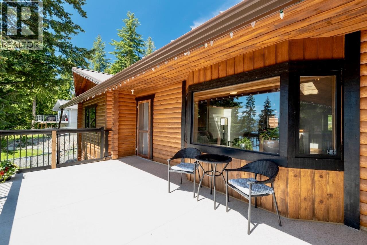  5302 Meadow Creek Crescent, Celista