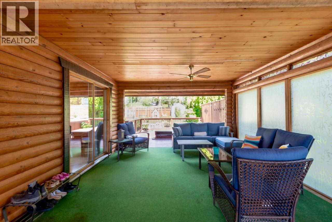  5302 Meadow Creek Crescent, Celista