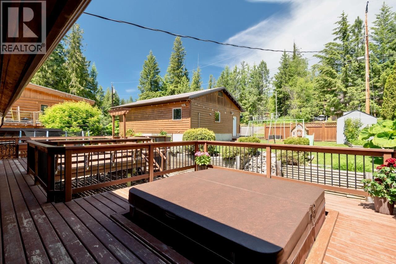  5302 Meadow Creek Crescent, Celista