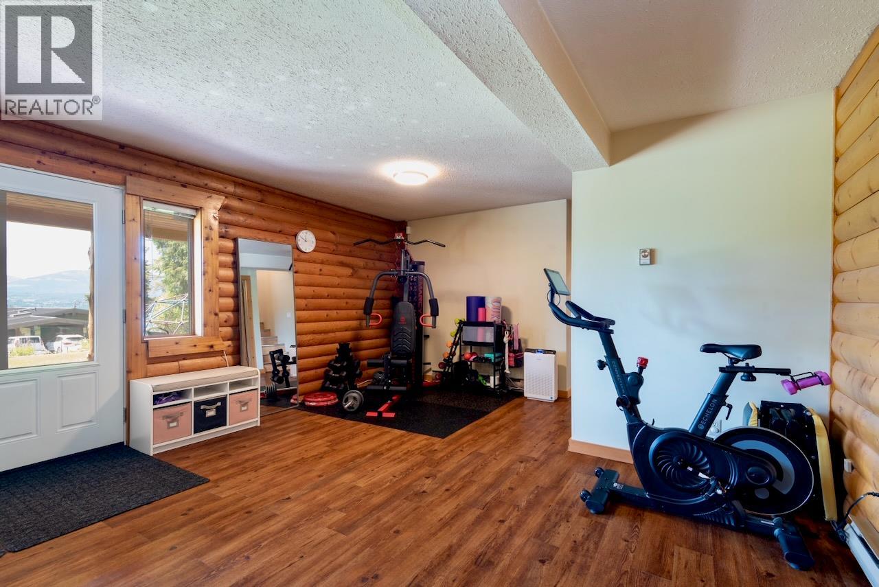  5302 Meadow Creek Crescent, Celista