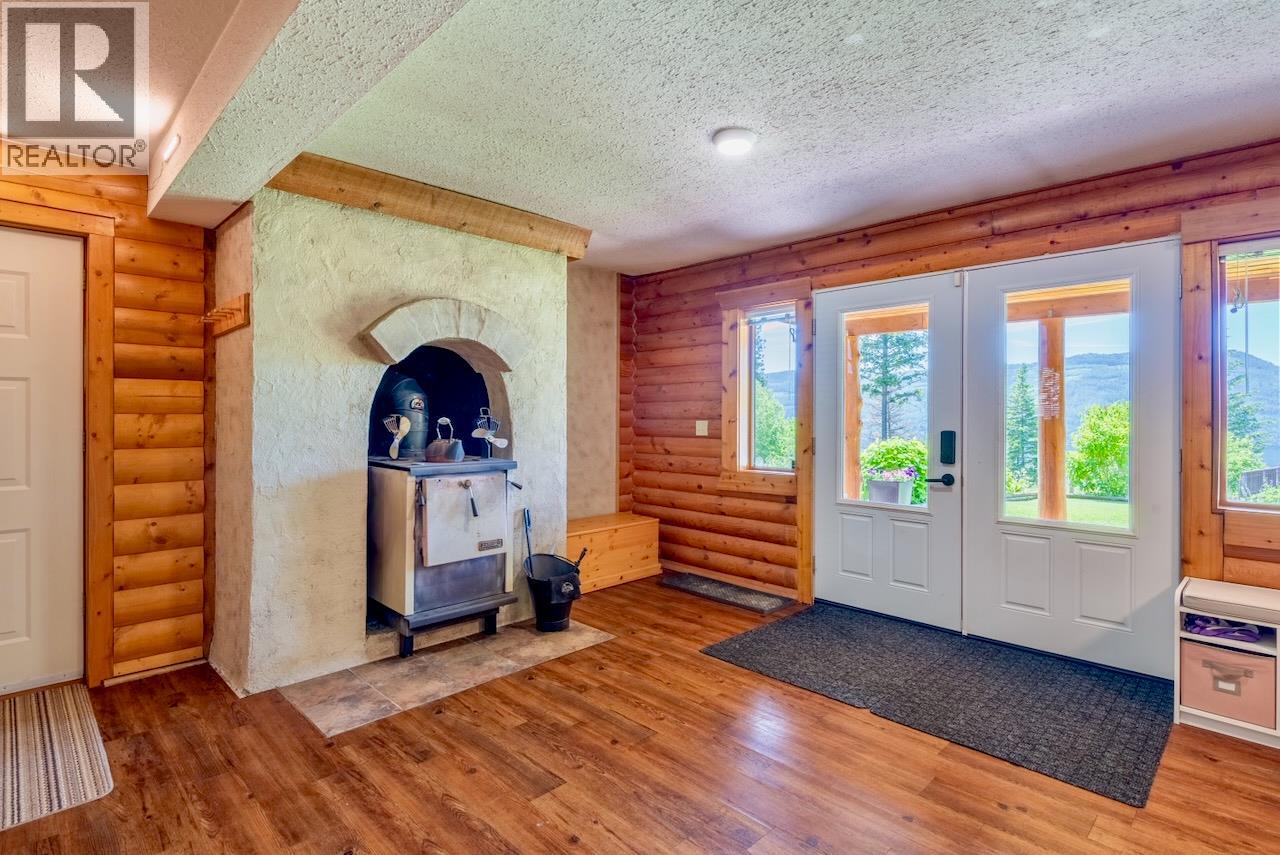  5302 Meadow Creek Crescent, Celista