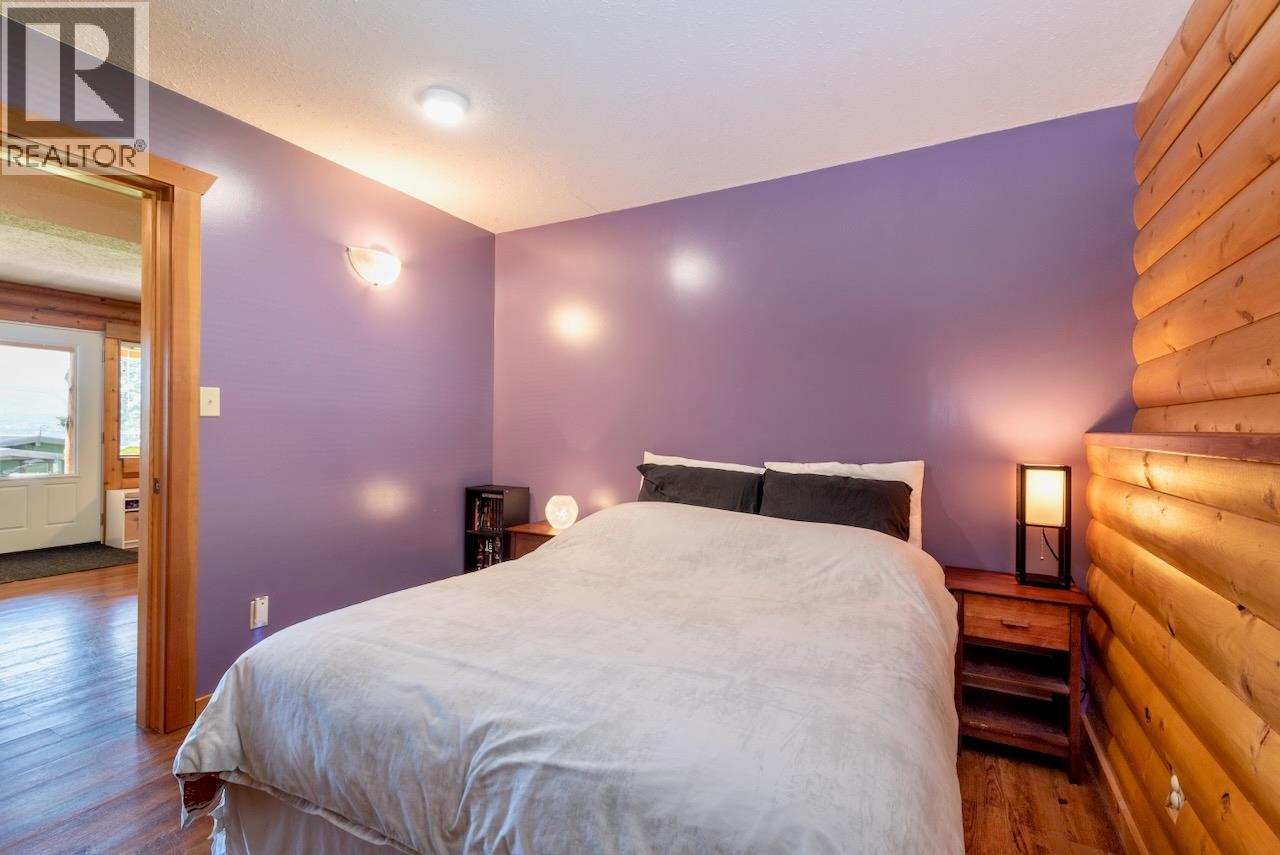  5302 Meadow Creek Crescent, Celista